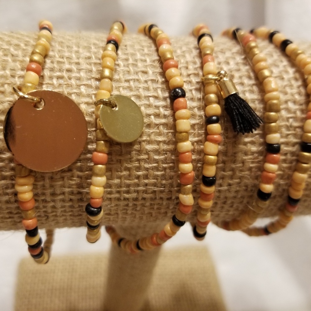 Handmade stretch bracelets - Picture 3 of 7